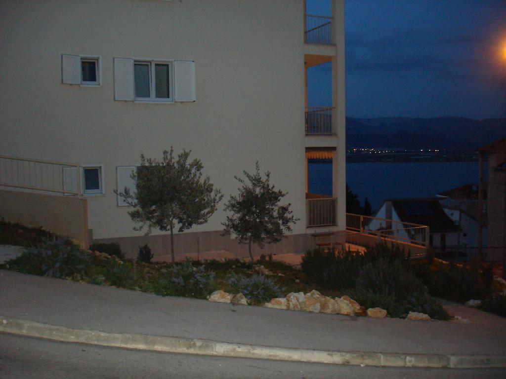 Apartment Z&E Trogir Exterior foto
